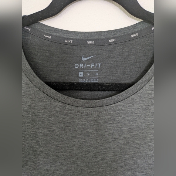 Nike Men's Dri Fit Active Short Sleeve T-shirt Size XL Color Gray - Picture 3 of 5